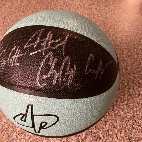 Dude Perfect signed Basketball (2022) - Picture 3 of 4